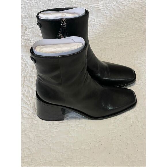 Sam Edelman Winnie Bootie 8 - Picture 5 of 11